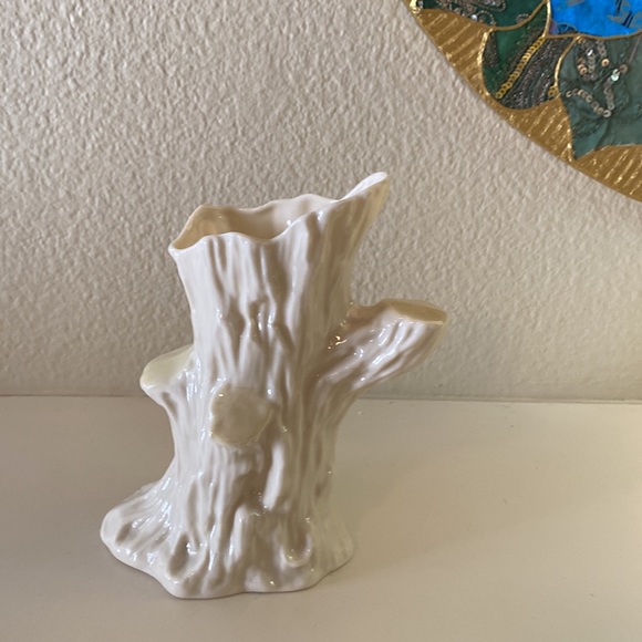 Belleek Accents Vintage Belleek Old Oak Vase Poshmark